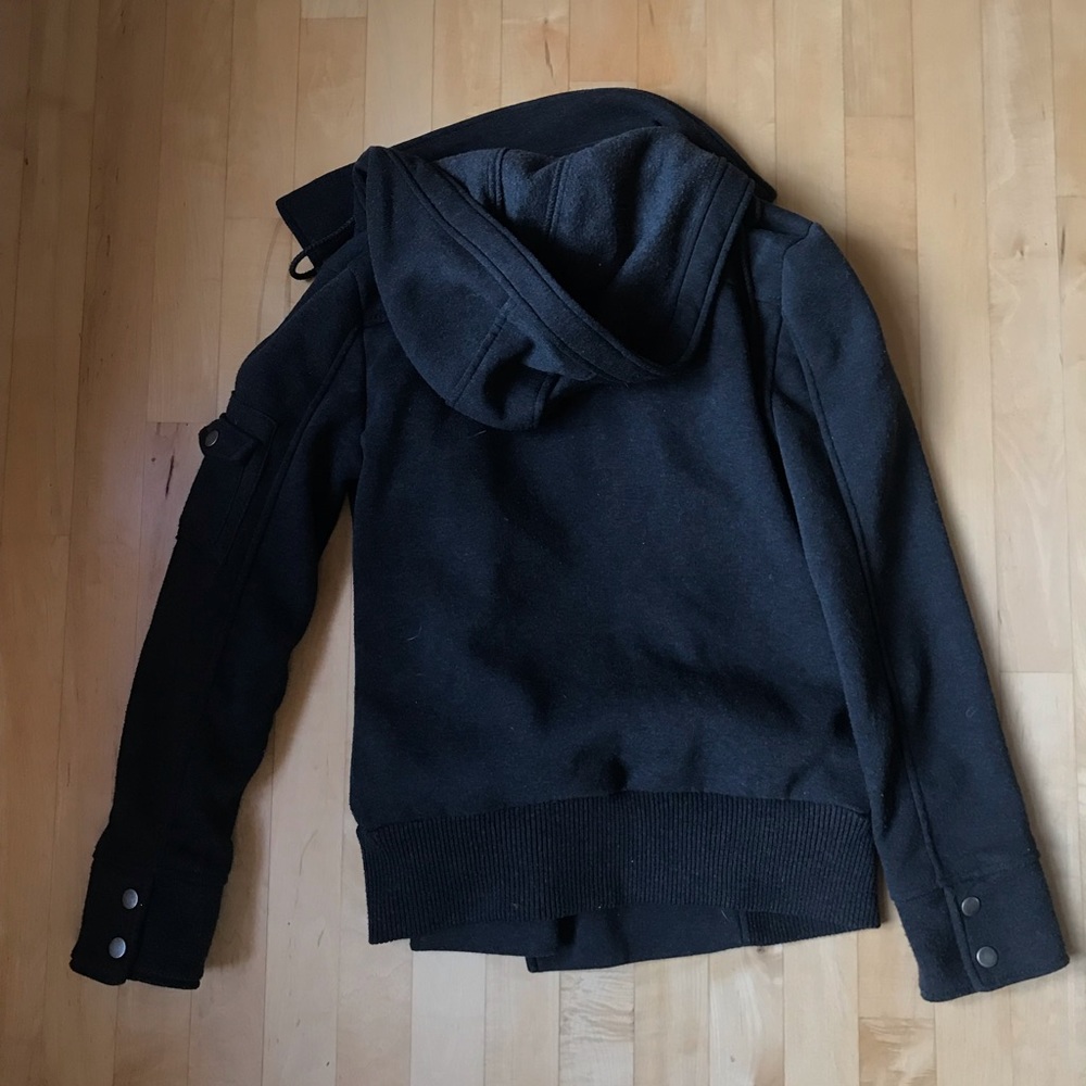 Jacket - Picture 2 of 5